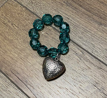 Load image into Gallery viewer, Chunky Beaded Bracelet w Silver Heart Dangle
